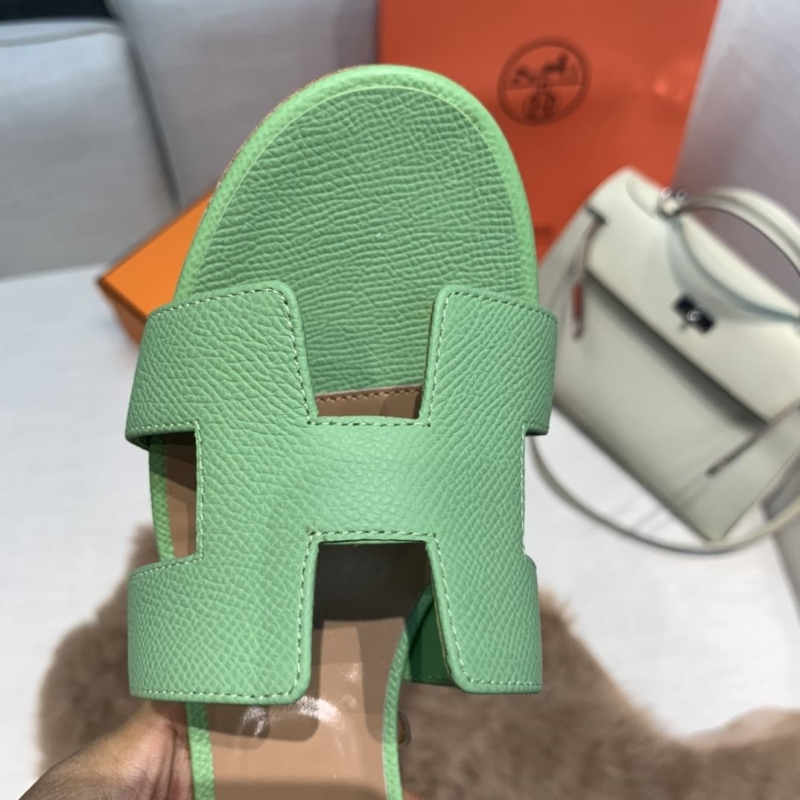 Hermes Slippers